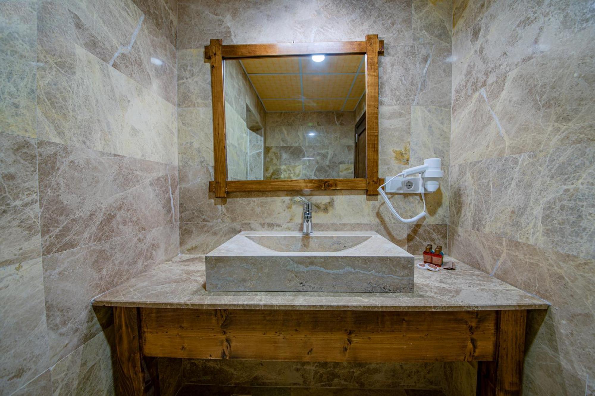Remus Romulus Cappadocia Hotel Üçhisar Exterior foto
